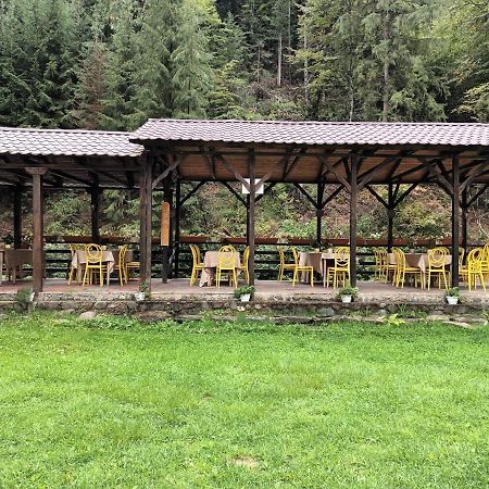 Pension Onelia Ґирда-де-Сус Екстер'єр фото